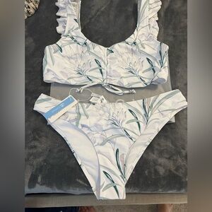 NWT CUPSHE SWIMMIE